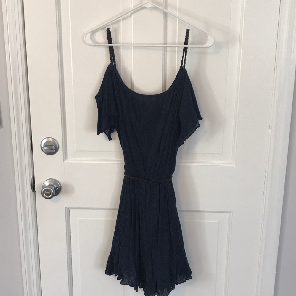 Cold Shoulder Dress - Picture 2 of 5